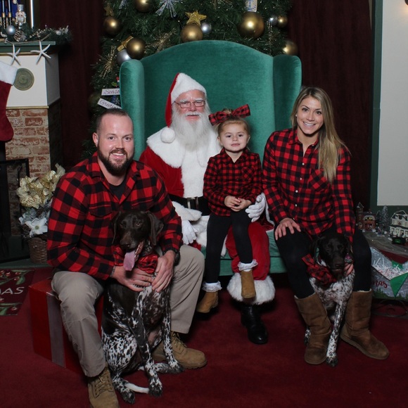 Meet your Posher, Danielle - Picture 2 of 2